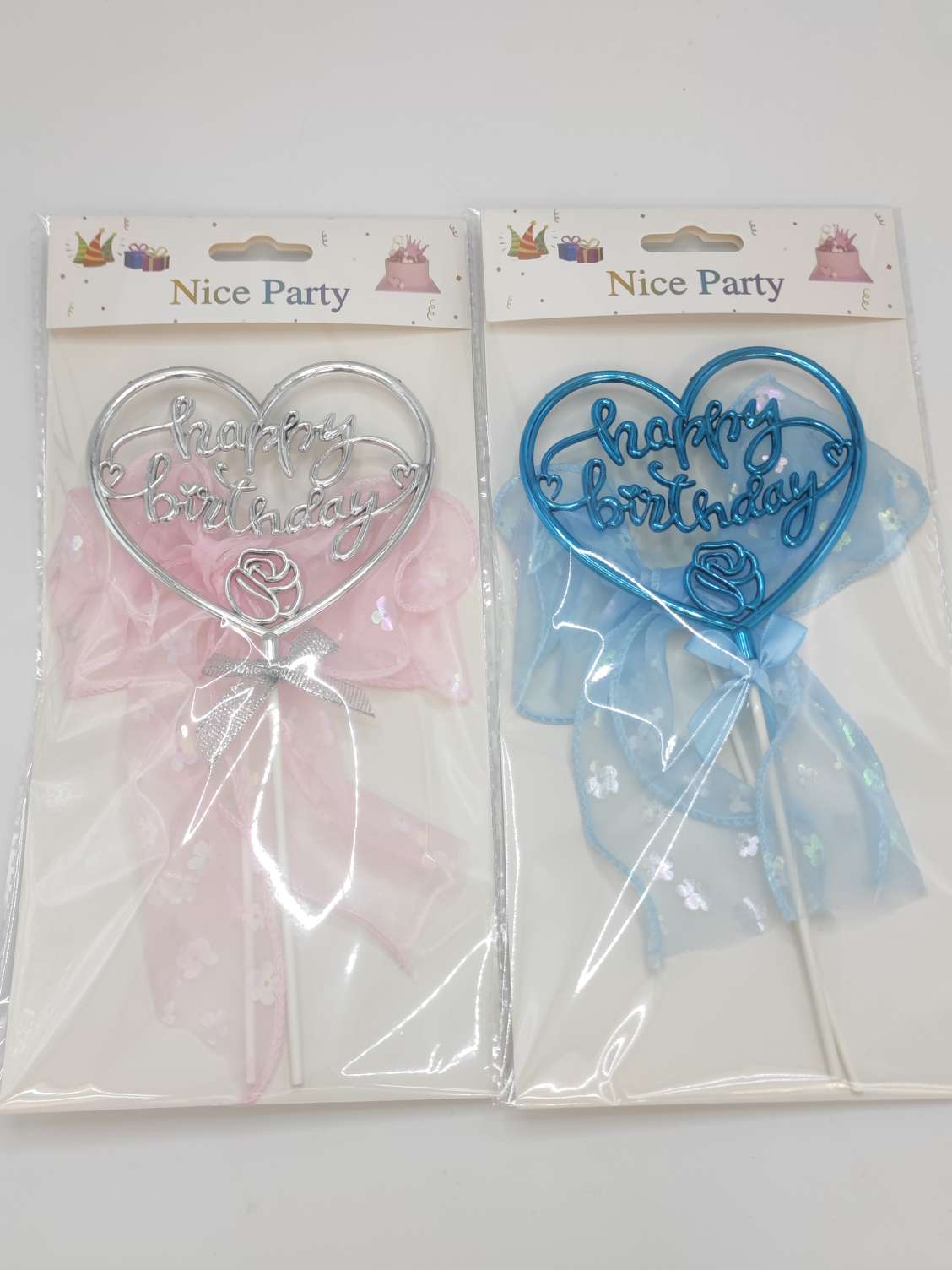 A two-piece cake set decorated with exquisite butterfly hearts and "Happy Birthday" letters details Picture