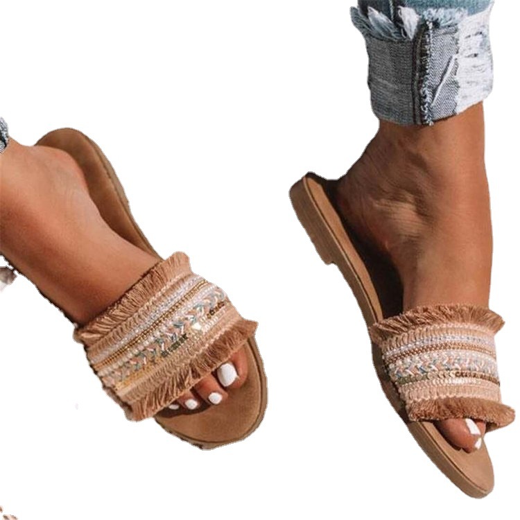 Bohemian flat-bottomed open-toe flip-flops for women's summer, new fashionable outerwear fringed women's flip-flops, wholesale of large-sized women's shoes Item Picture