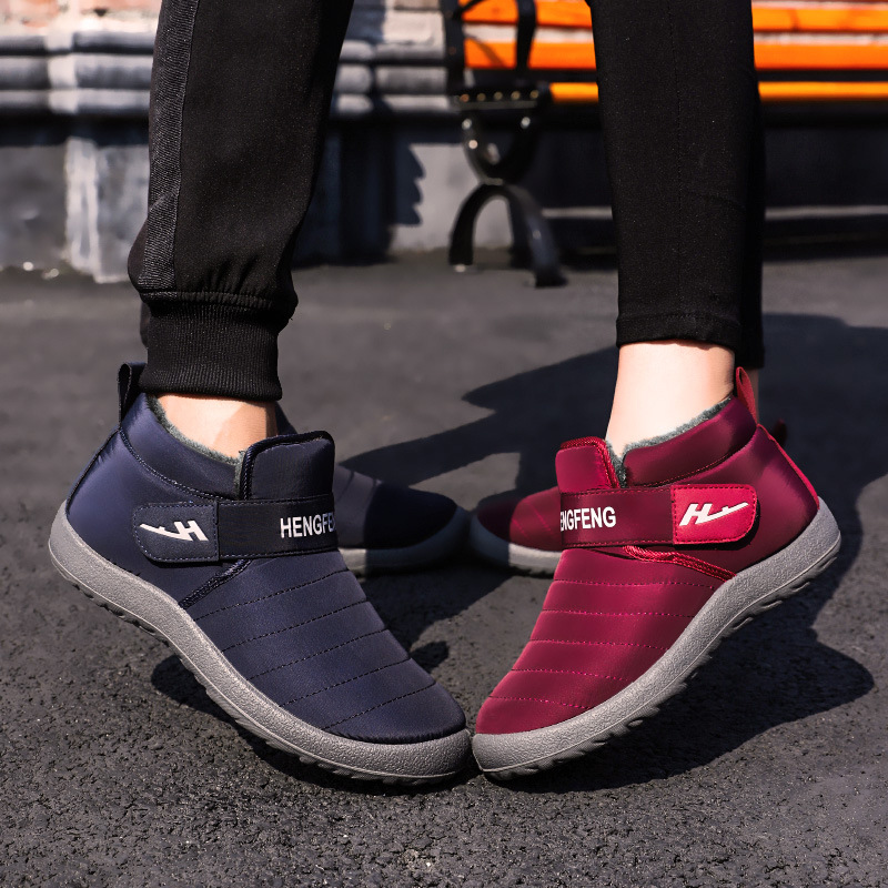 New women's shoes, winter cotton shoes with added fleece and thickened mid-top, warm and casual snow boots for middle-aged and elderly couples details Picture