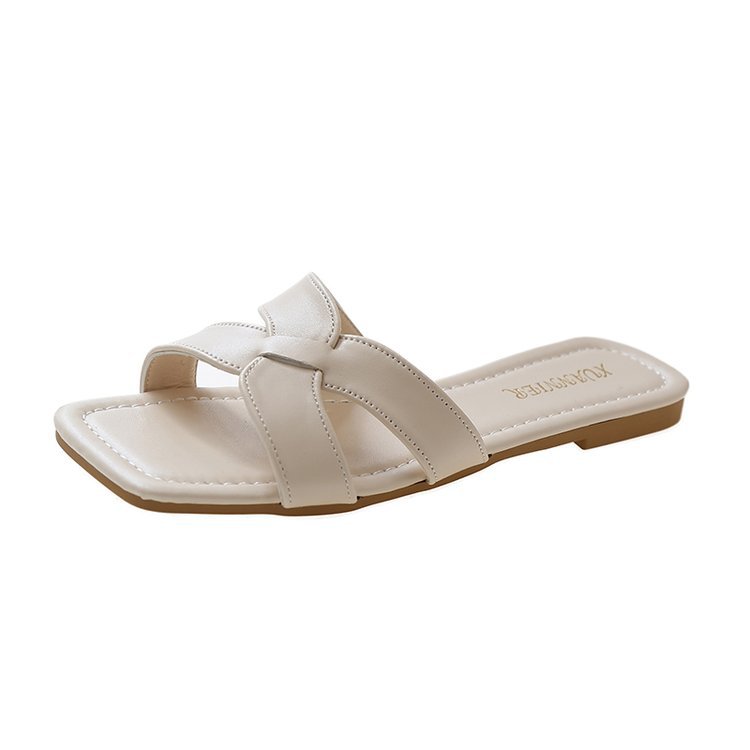 The new "Instagram-trendy" slippers for women's summer outerwear in 2025, featuring a fairy style and a gentle French design, are flat-bottomed one-shoulder slippers Item Picture
