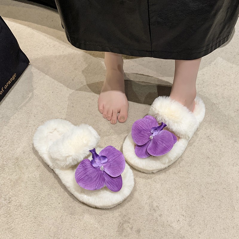 Gradient flower fleece slippers for women's outerwear 2025 autumn/Winter new fashion home double-bar warm fleece slippers trend Application Scenario