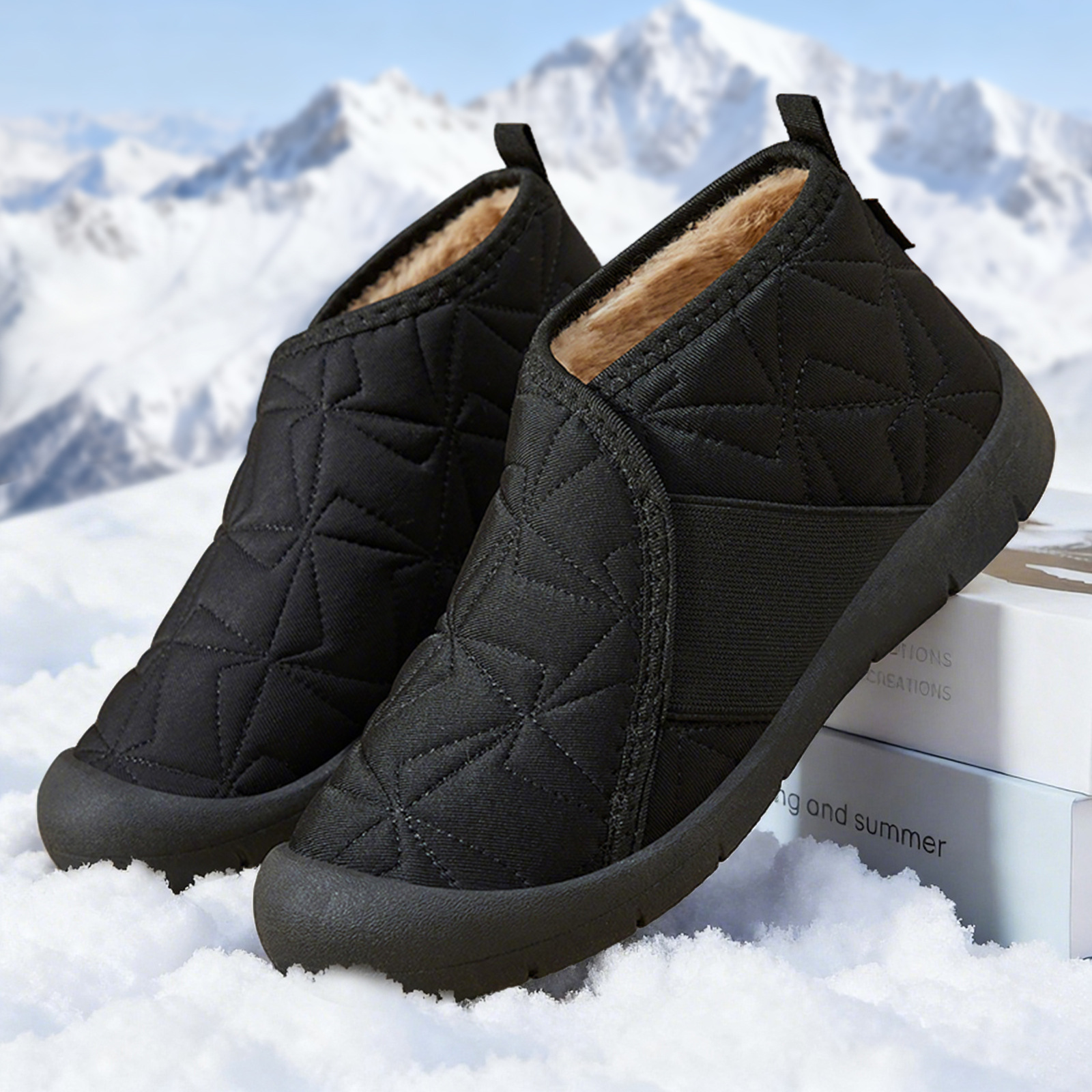 New winter cotton shoes for women, old Beijing cotton shoes for middle-aged and elderly mothers, with added fleece and thickened warmth, one foot snow boots details Picture