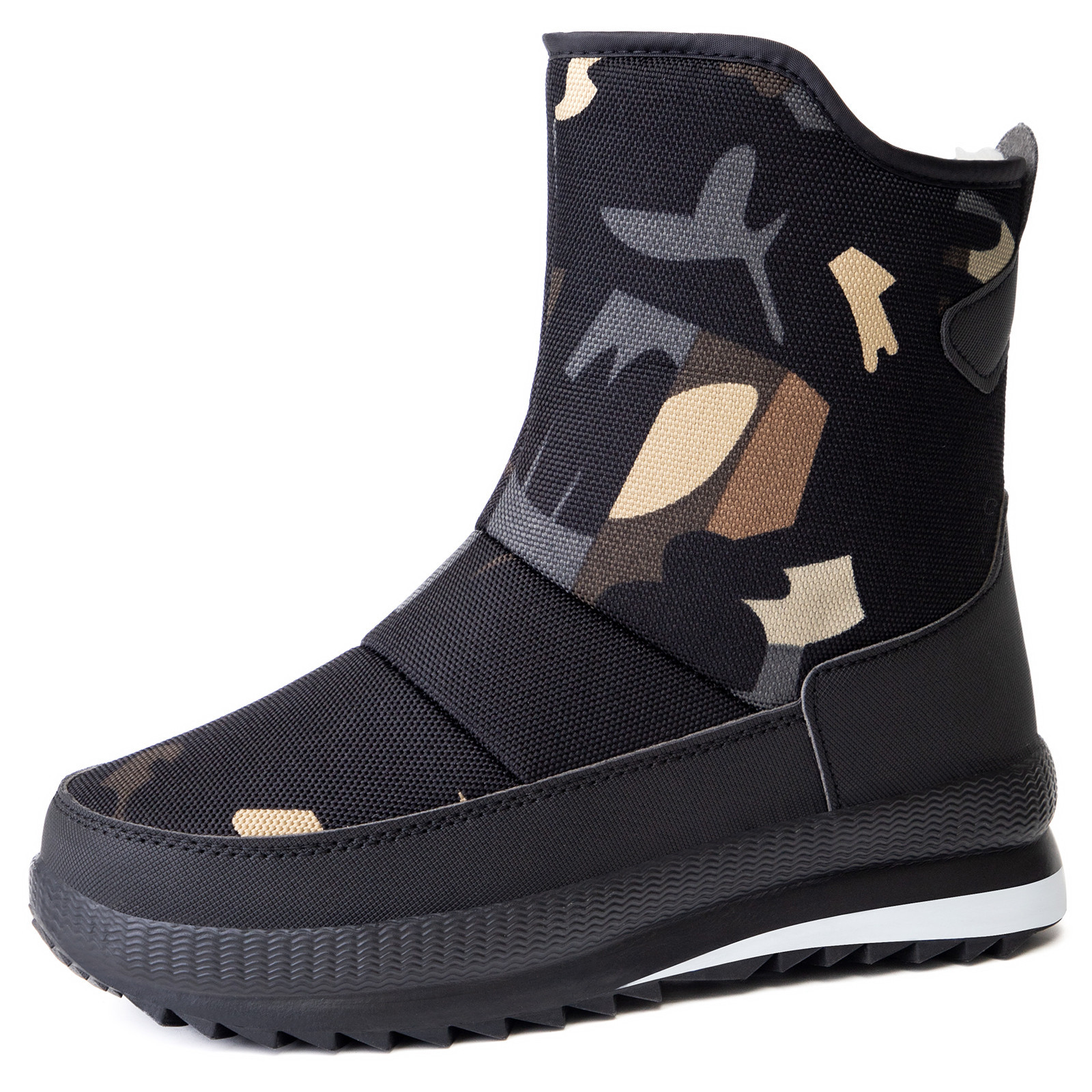 Men's cotton boots with added fleece and thickened for winter, a pair of casual snow boots, waterproof and anti-slip. Cross-border consignment of men's cotton shoes Item Picture