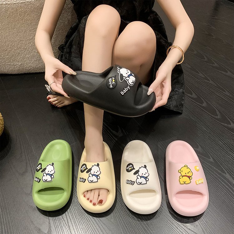 The "Lazy one-shoulder Girl" of the Internet celebrity in the summer of 2025 Korean Instagram cartoon girl, candy-colored beach bathroom home slippers Application Scenario