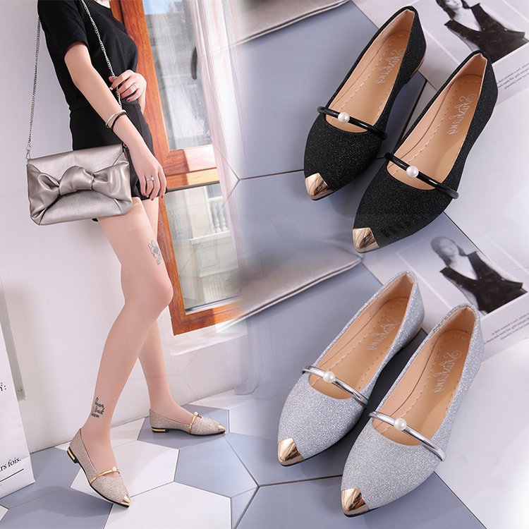 New women's shoes for autumn and spring 2025: Pointed-toe flat shoes, shallow-mouthed sequined pearl soft soles, metal-toe Korean style all-season single shoes full figure