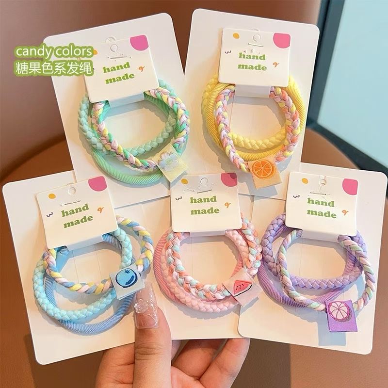 Fashionable hair accessories, hair combs, hair bands, headbands, striped hair ties, a variety of styles to choose from, versatile hair accessories, leather bands, hair ties, and hair ties