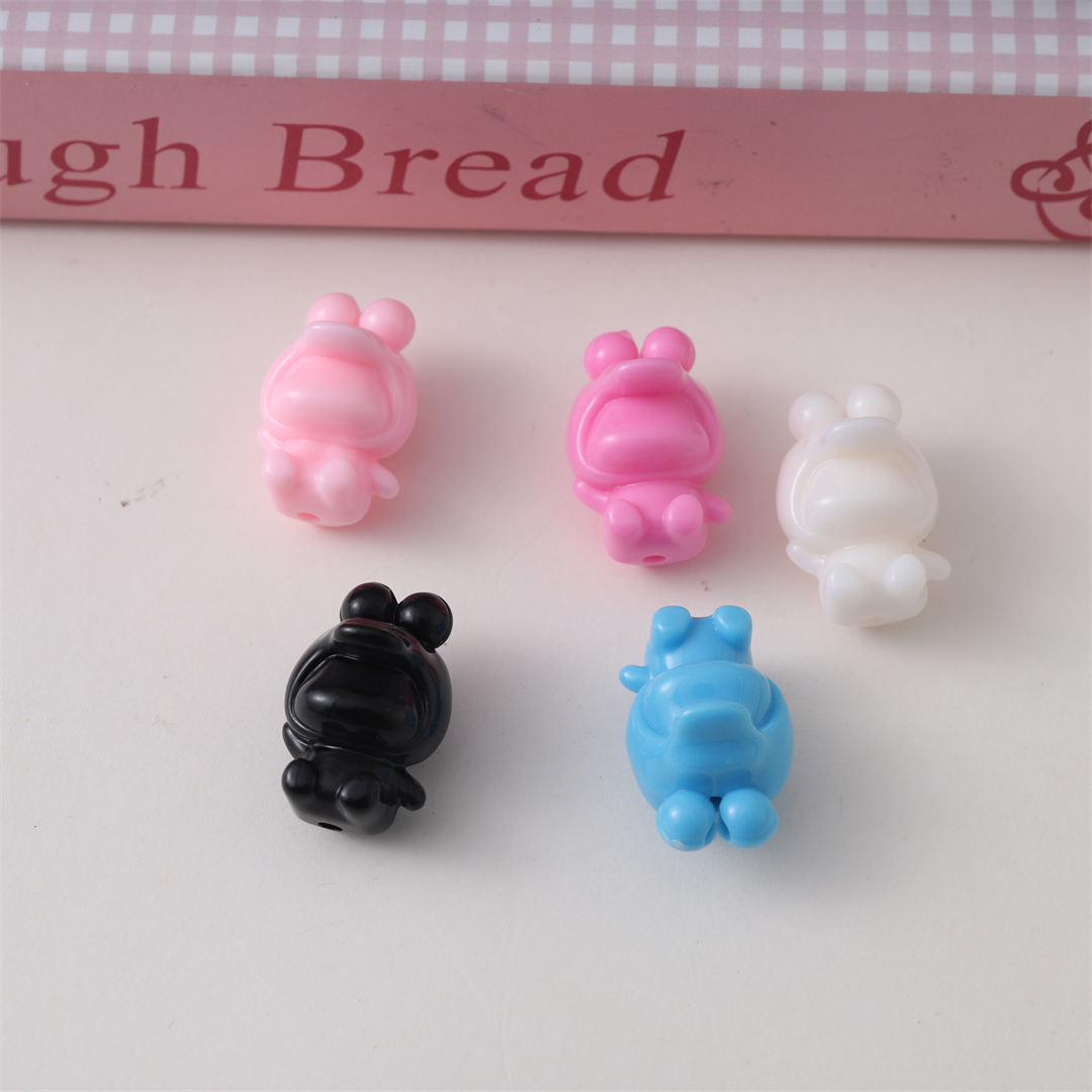 Cute mini acrylic rabbit doll beads, loose beads, DIY handcrafted beaded bracelet, keychain accessory Item Picture