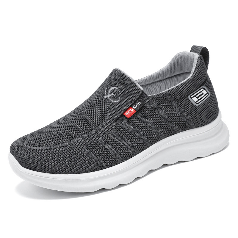 Wholesale and distribution of the 2025 autumn new style of fitness walking shoes, casual, sporty, breathable, soft-soled couple style, old Beijing cloth shoes for men Item Picture