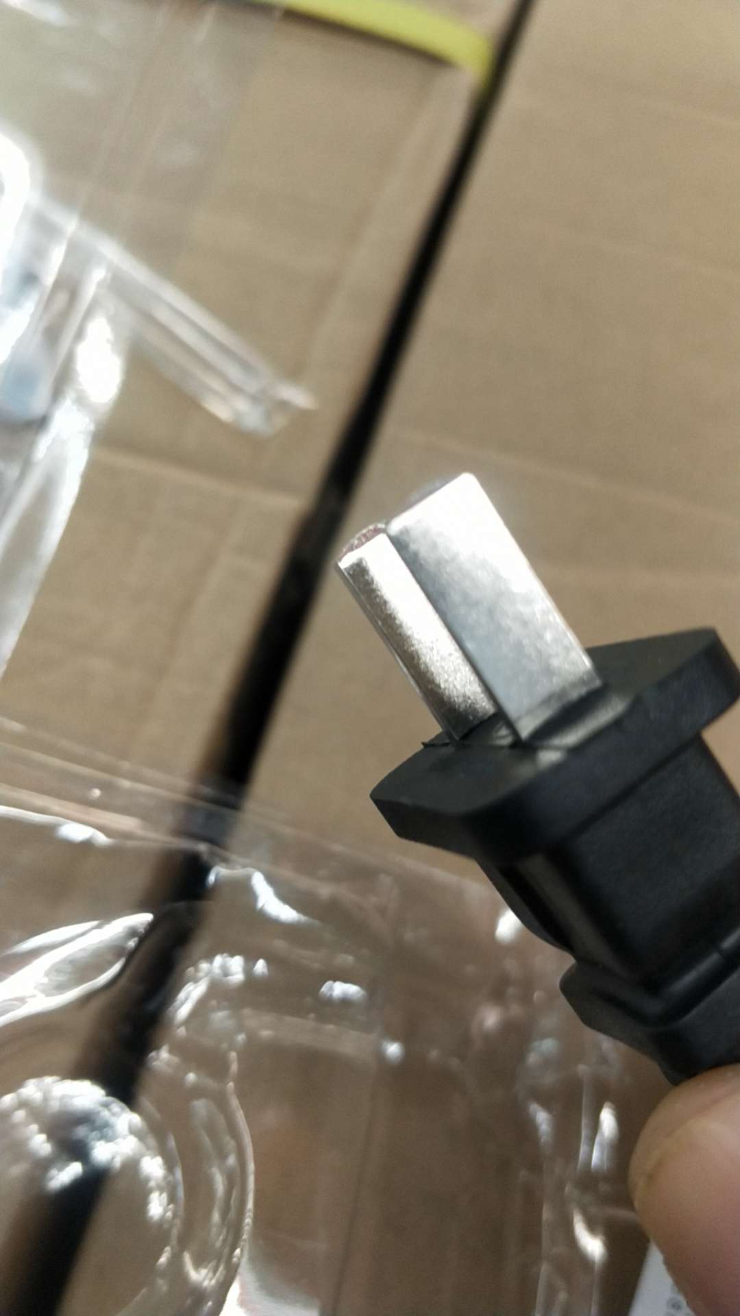 Hardware tools, pneumatic glue guns, hot melt guns, children's special smashing guns, CCB accessories, cement grouting guns, multi-functional maintenance supplies, hot melt guns, children Specification image