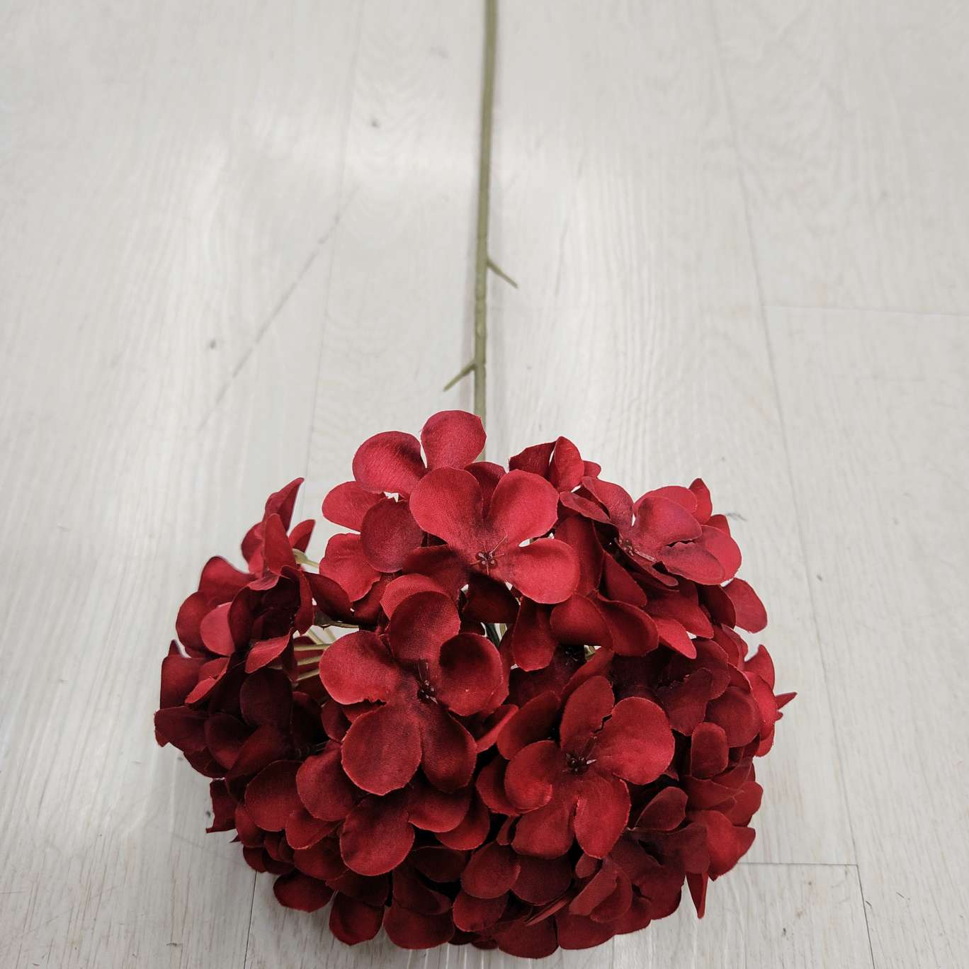 90-piece single hydrangea flower office culture simulation garden rose pole torch carnival night guide, electroplated rose crochet bouquet Item Picture