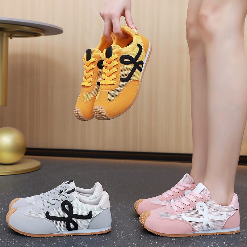 Women's shoes, versatile autumn casual shoes, fashionable and versatile Dexun shoes, soft-soled comfortable running shoes, breathable mesh shoes Specification drawing