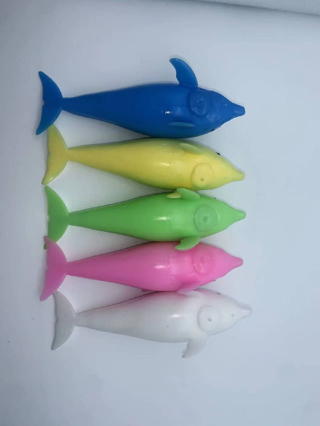 运动休闲传统玩具抽龙珠足球弹力球飞碟球趣味运动球类儿童玩具白底实物图