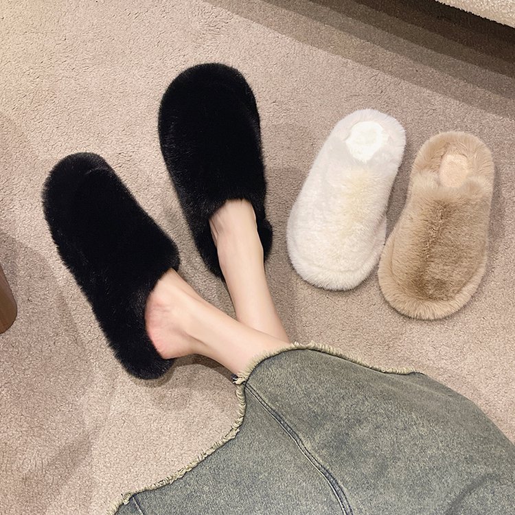 New autumn and winter 2025 Baotou cotton slippers, flat, versatile, simple and casual woolen slippers Application Scenario