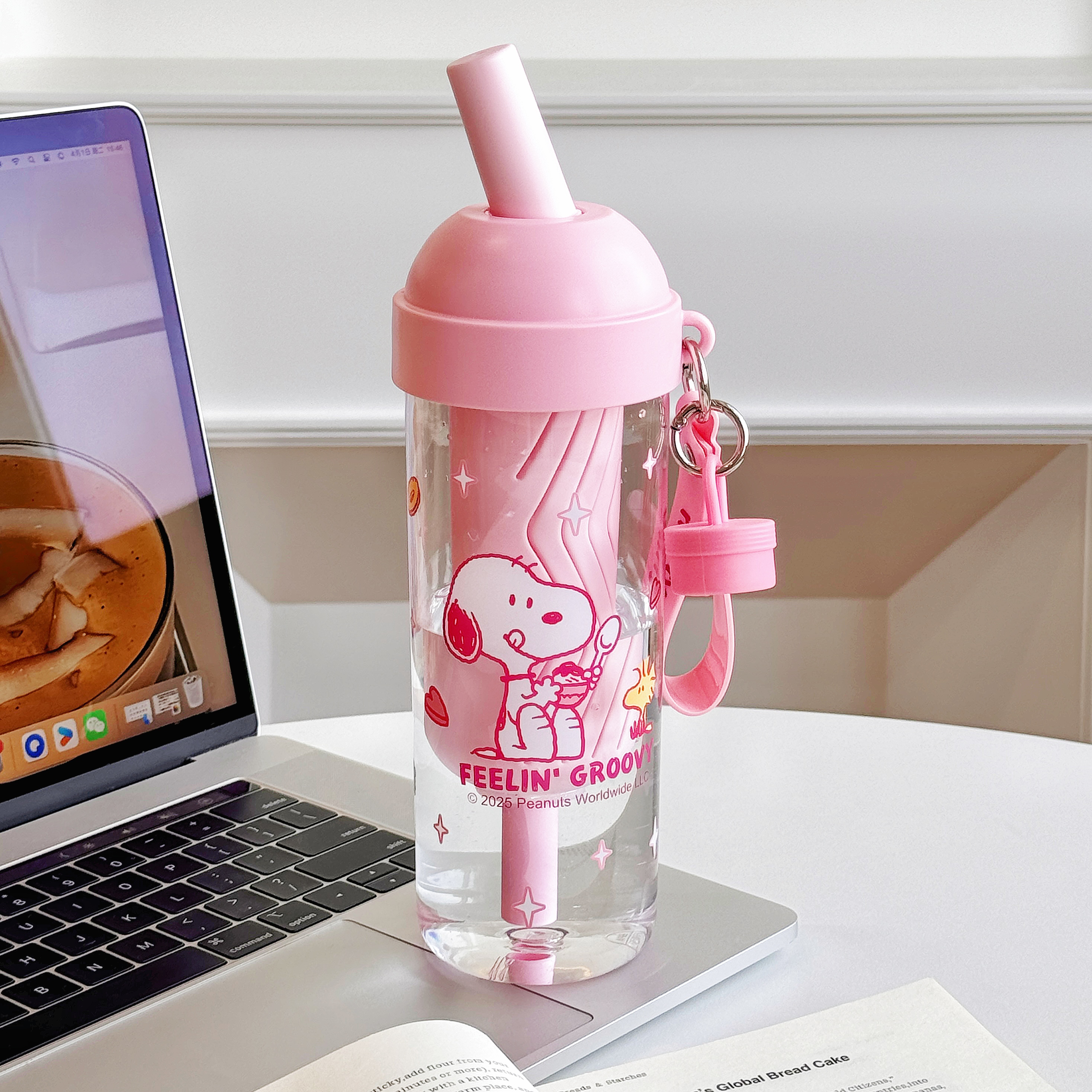 TinkerTot Snoopy Official Authorized Water Bottle Student Cute Straw Cup Yeepo Straw Cup 650ml Item Picture