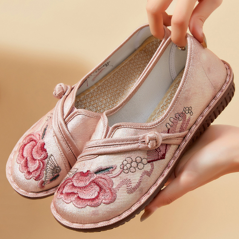 New autumn retro casual women's single shoes with ethnic style, linen embroidered fabric shoes, shallow opening, one-step mom shoes full figure