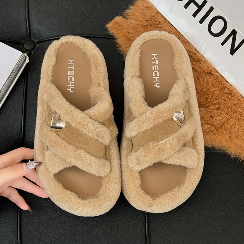 Cross-shaped thick-soled plush slippers for women 2025 autumn/Winter new style, French-style belt-buckle thick-soled height-increasing plush slippers for outerwear Application Scenario