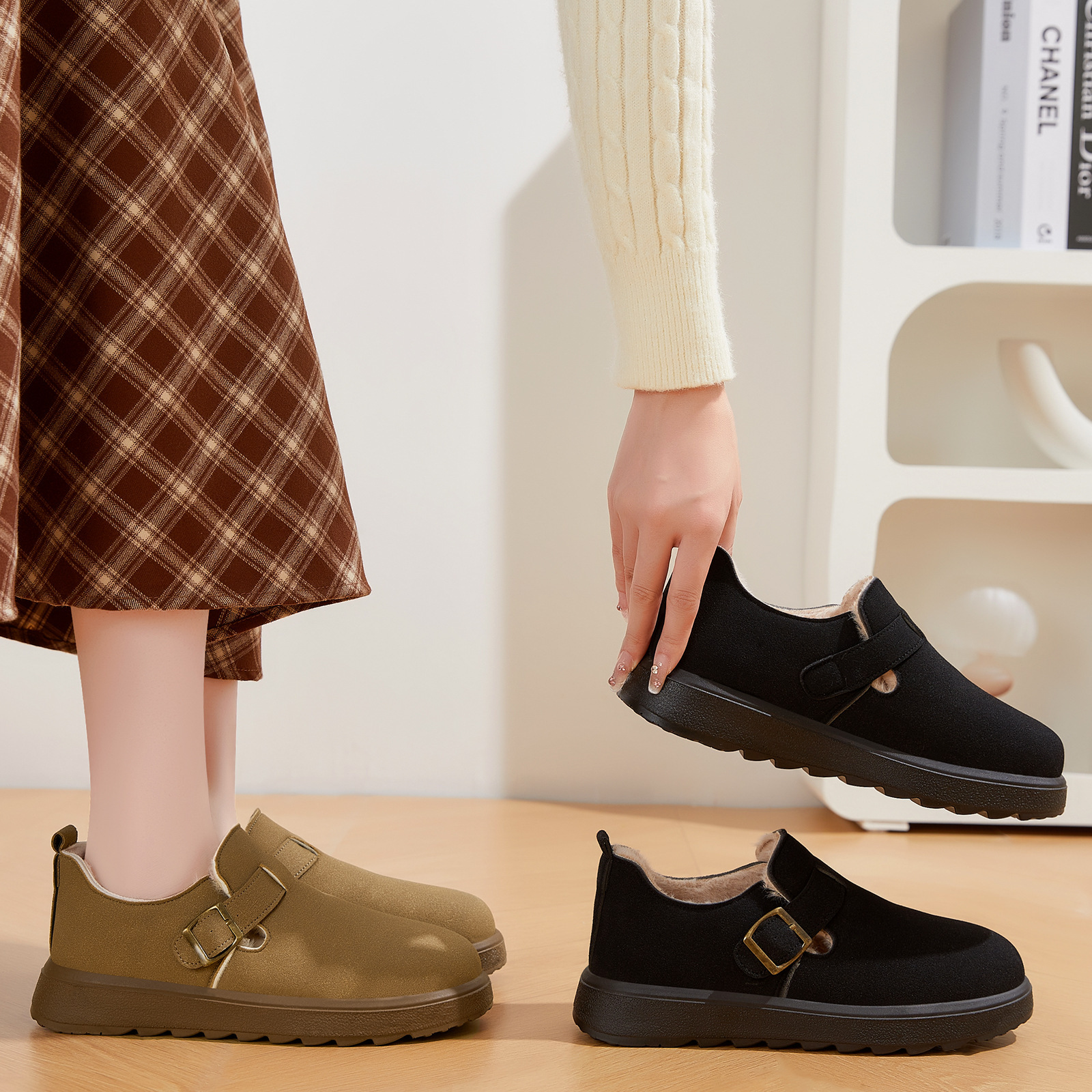 Winter new women's shoes, fleece and thickened warm snow boots, cross-border fashionable and versatile, one-step cotton boots Specification drawing