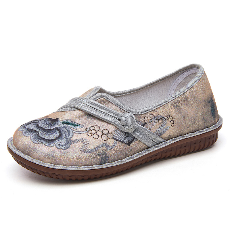 New autumn ethnic style retro casual shoes for women, linen embroidered fabric shoes, shallow opening, one-step mom shoes Item Picture