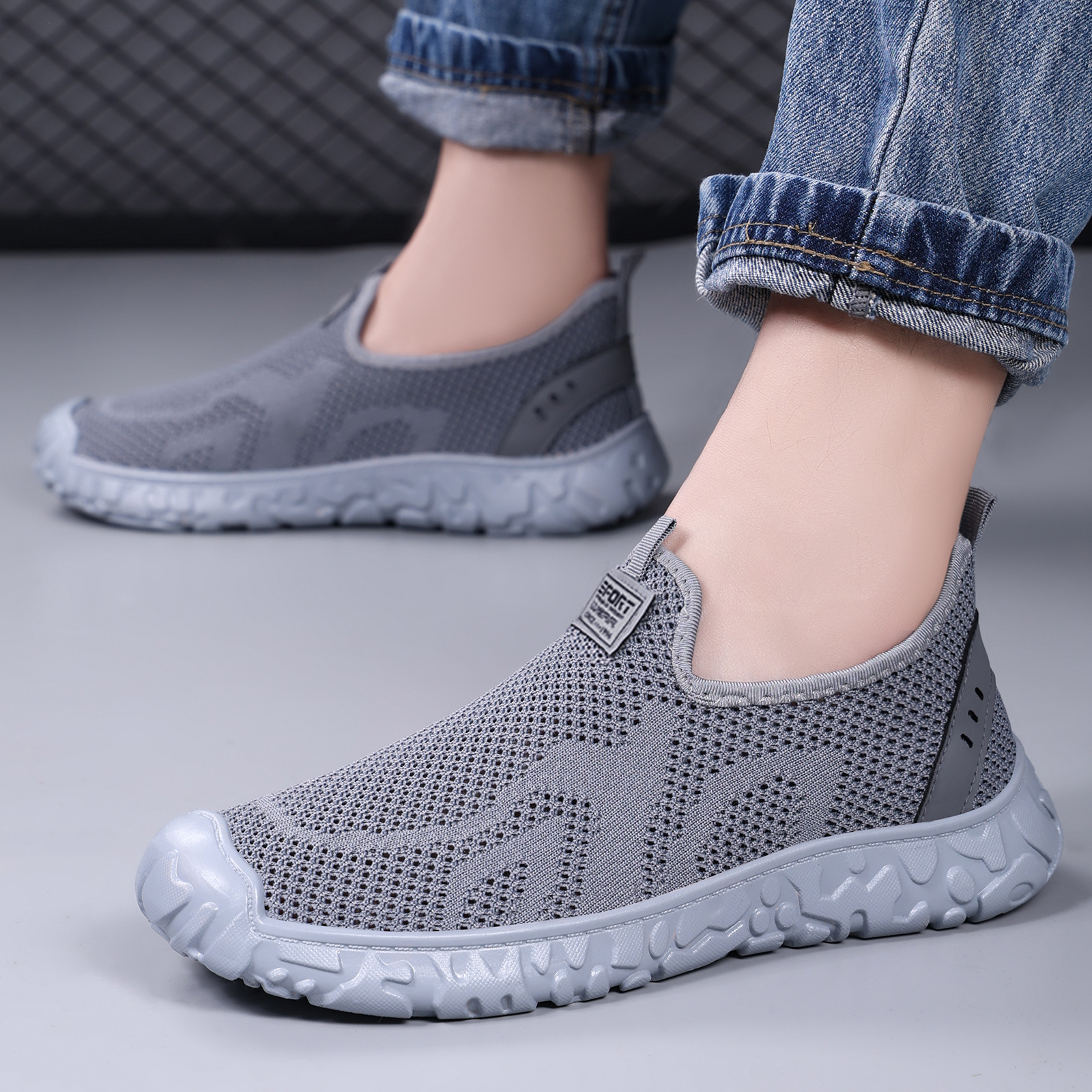 New men's casual shoes, breathable and non-smelly, mesh shoes, one-step lazy shoes, versatile men's single shoes for delivery Specification drawing