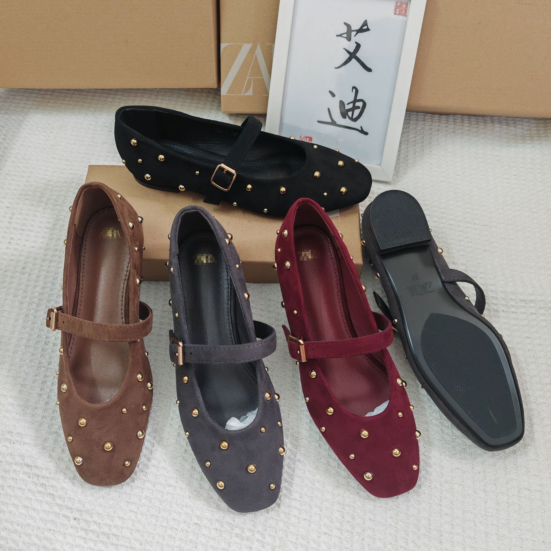 ZA's best-selling foreign trade shoes with riveted round toe, shallow mouth, flat bottom, low heel, women's one-shoulder belt buckle Mary Jane shoes in stock Specification drawing