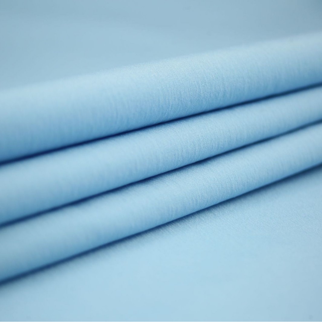 70D untwisted nylon fabric for spring and summer dresses and shirts, with soft, drape and non-pilling properties on all four sides Item Picture