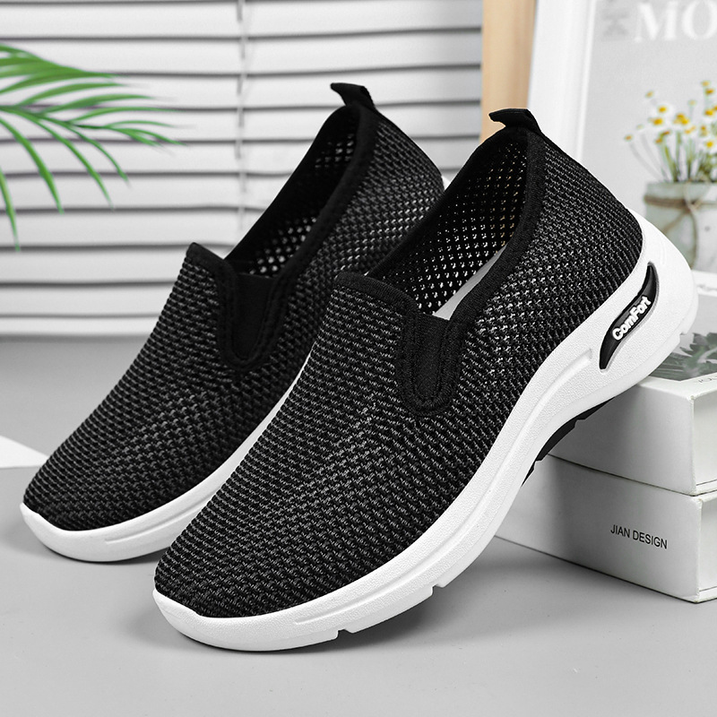 Soft soles for women's shoes in autumn are not tiring to the feet. Cross-border delivery of mom shoes. One step of wearing a breathable and casual single shoe with a perforated mesh surface for women details Picture