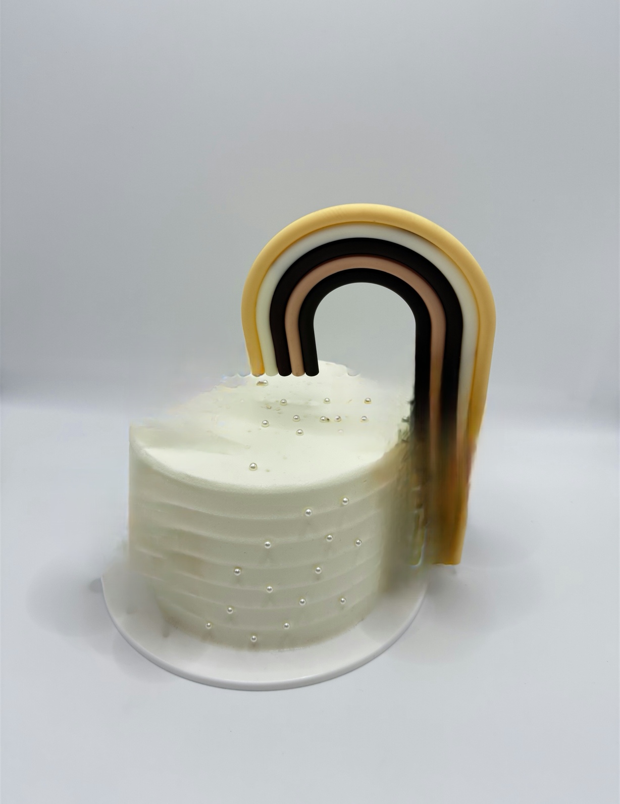 Arched rainbow cake decoration details Picture
