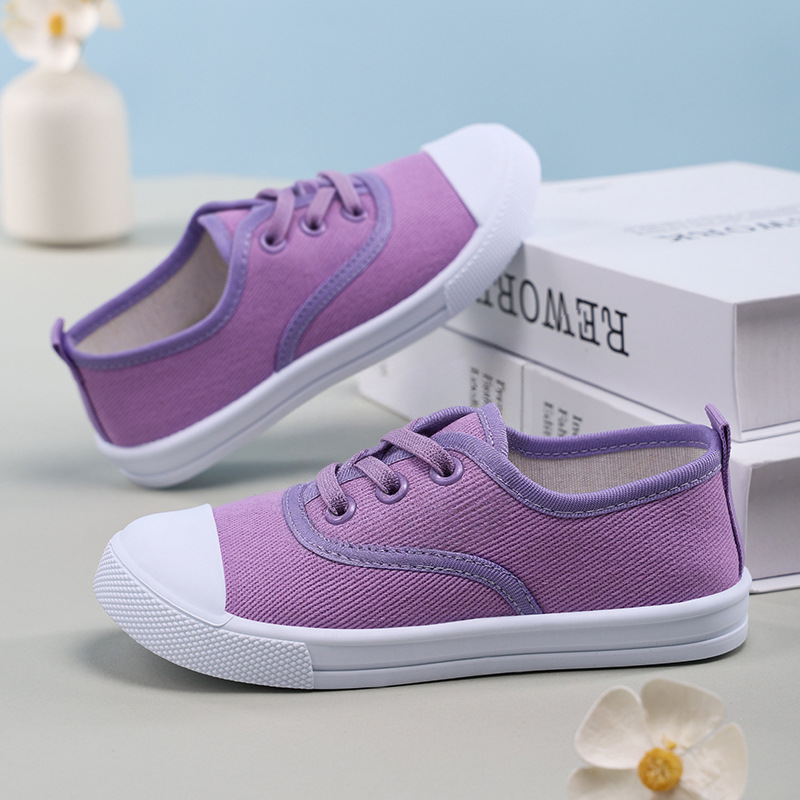 New versatile canvas shoes for children, fashionable children's shoes for kids, casual shoes for boys with cookie soles, 1-6 years old Application Scenario