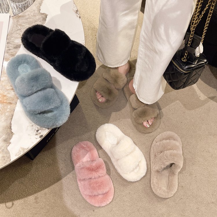 New Korean-style warm and comfortable woolen slippers for women in autumn and winter 2025, casual and cute cotton slippers with flat bottoms details Picture
