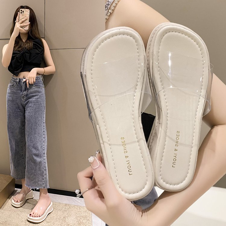 Thick-soled wedge heel slippers for women's summer outerwear, fairy style 2025 new transparent one-strap sandals, high-heeled simple flip-flops full figure