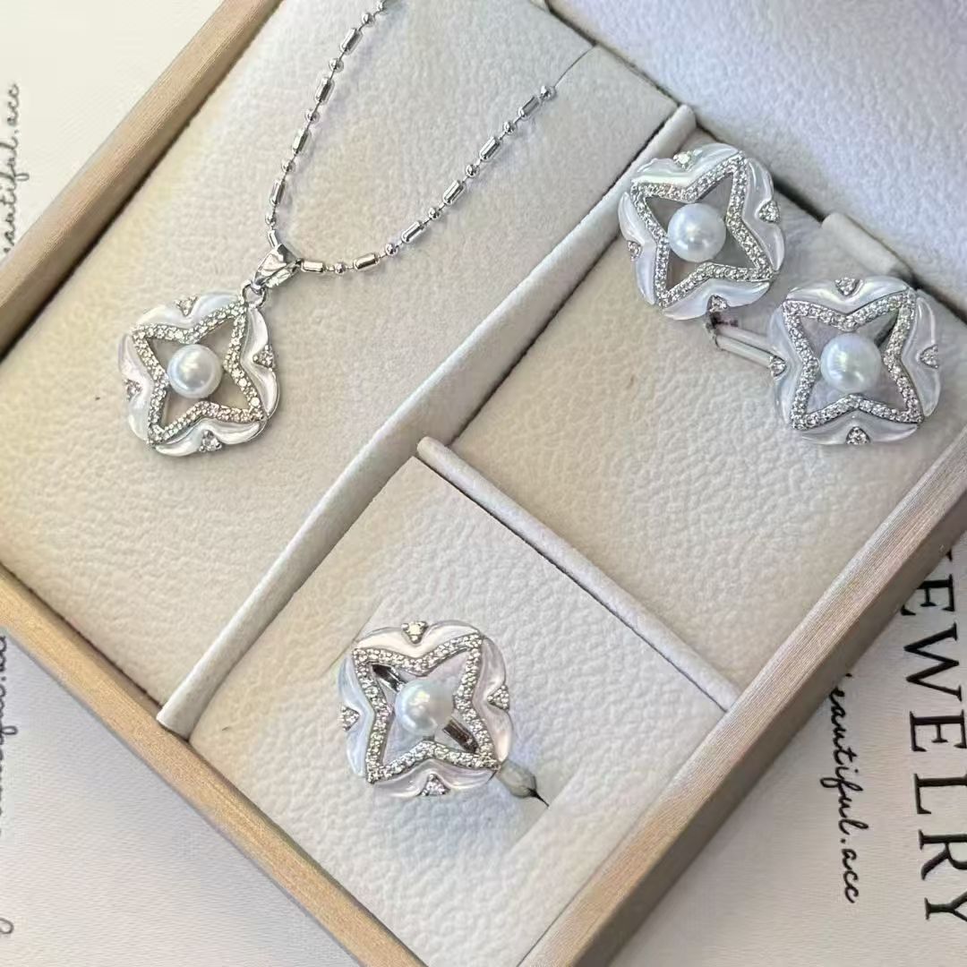 天然深海白贝母镶嵌女轻奢新款气质爆款来袭诸暨淡水珍珠珍珠项链首饰项链详情图5