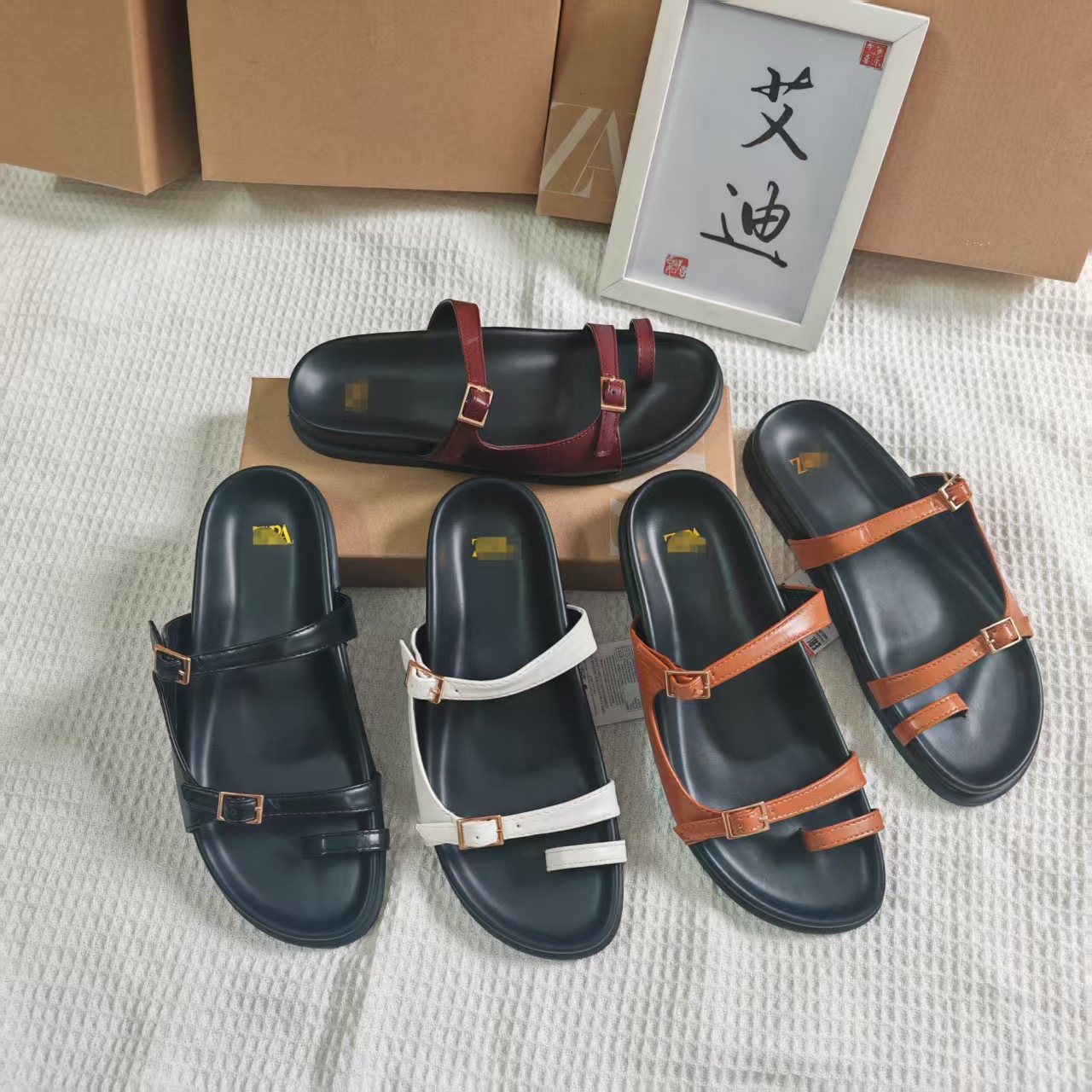 African line cross-border bestsellers ZR flat shoes, women's sponge soles with foot straps and decorative buckles, wholesale in stock for export Specification drawing