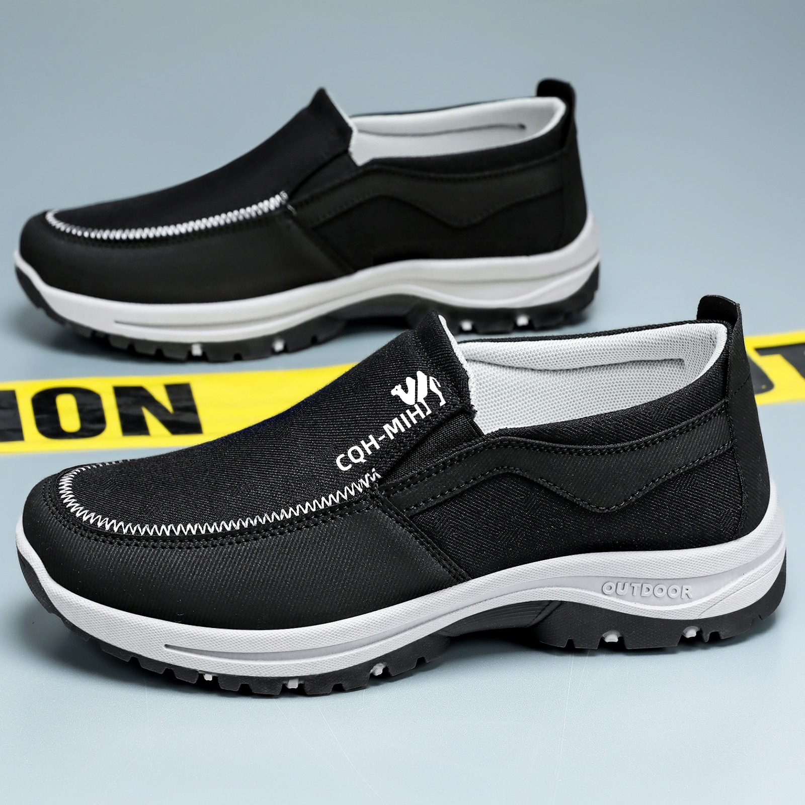 Men's shoes, autumn anti-slip old Beijing cloth shoes, middle-aged and elderly walking shoes, breathable and versatile, one foot on dad's shoes full figure