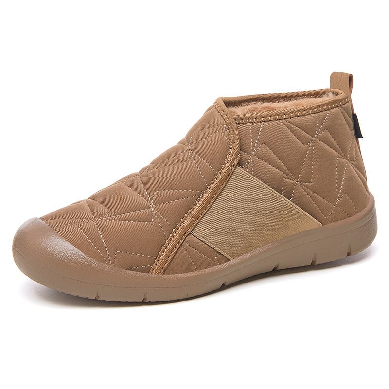 New winter cotton shoes for women, old Beijing cotton shoes for middle-aged and elderly mothers, with added fleece and thickened warmth, one foot snow boots Item Picture