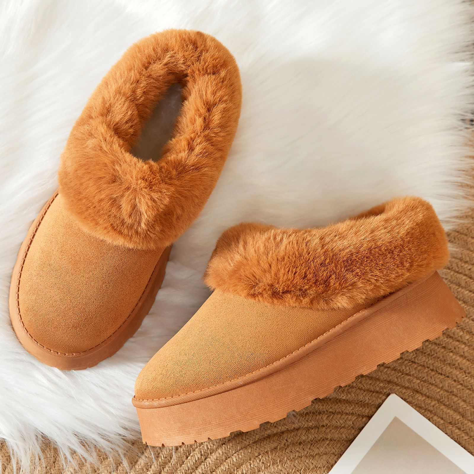 Women's shoes 2025 Winter new style thick-soled snow boots, cross-border casual and warm thick-soled bread shoes, fleece warm cotton shoes details Picture