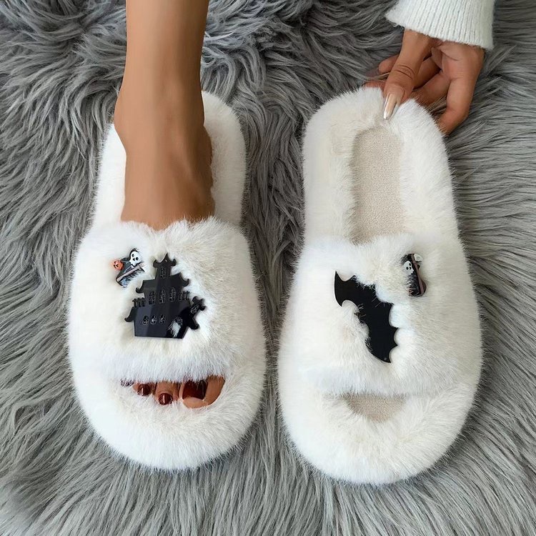 The popular "MAO MAO Tuo Girl" is wearing a new 2025 autumn/winter cartoon ghost indoor warm one-line plush slipper Item Picture