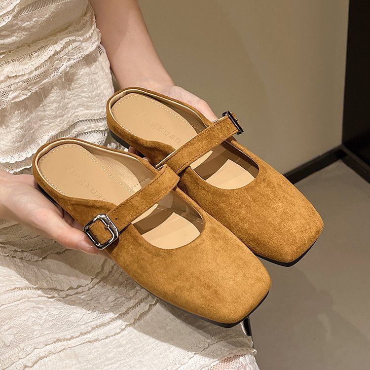 Baotou half-slipper women's summer outerwear 2025 new style one-step lazy person Muller Mary Jane single shoe Yellow Birken shoes Application Scenario
