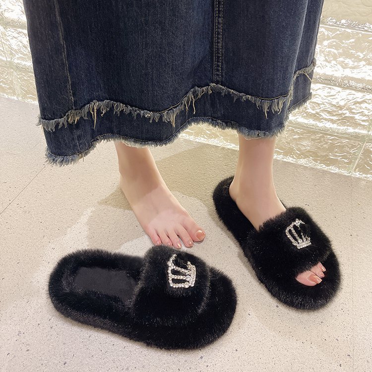 Fashionable cartoon and cute Buzz Lightyear furry slippers for women 2025 new style, popular thick-soled one-line cotton slippers for outerwear details Picture