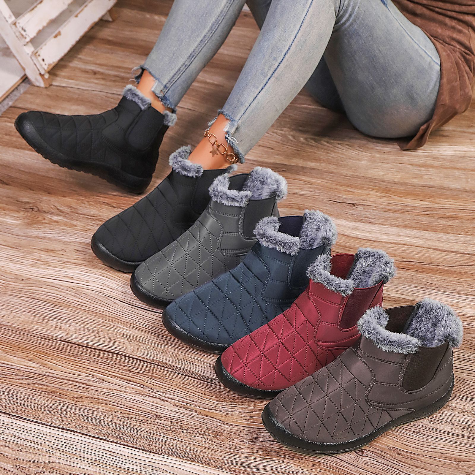 New winter cotton boots for women, foreign trade cotton shoes, soft-soled anti-slip shoes for middle-aged and elderly mothers, fleece and thickened shoes for the elderly Specification drawing