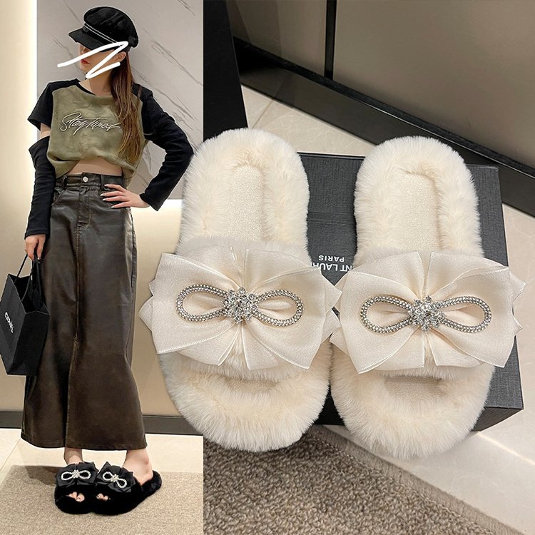 In the autumn and winter of 2025, there are some trendy thick-soled, fluffy, and stylish furry slippers for casual wear full figure