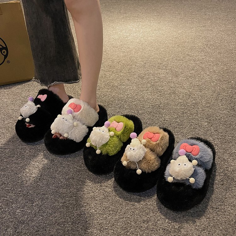 In the autumn and winter of 2025, there are some gentle and trendy Instagram slippers for women to wear at home. They are flat and fluffy Specification drawing