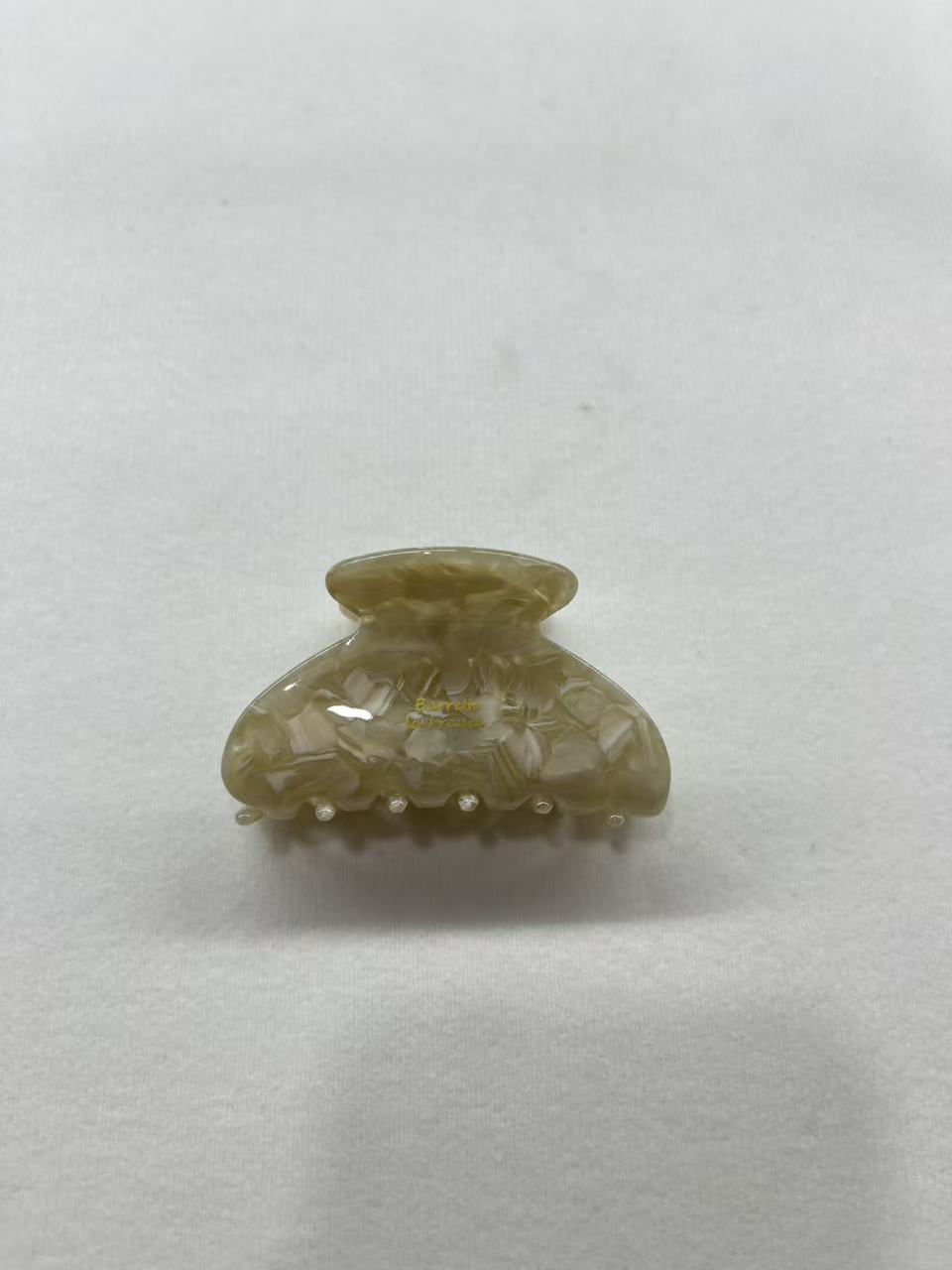 Wholesale factory direct sales of the best-selling acetic acid claw clip medium-sized shark clip detail image 5