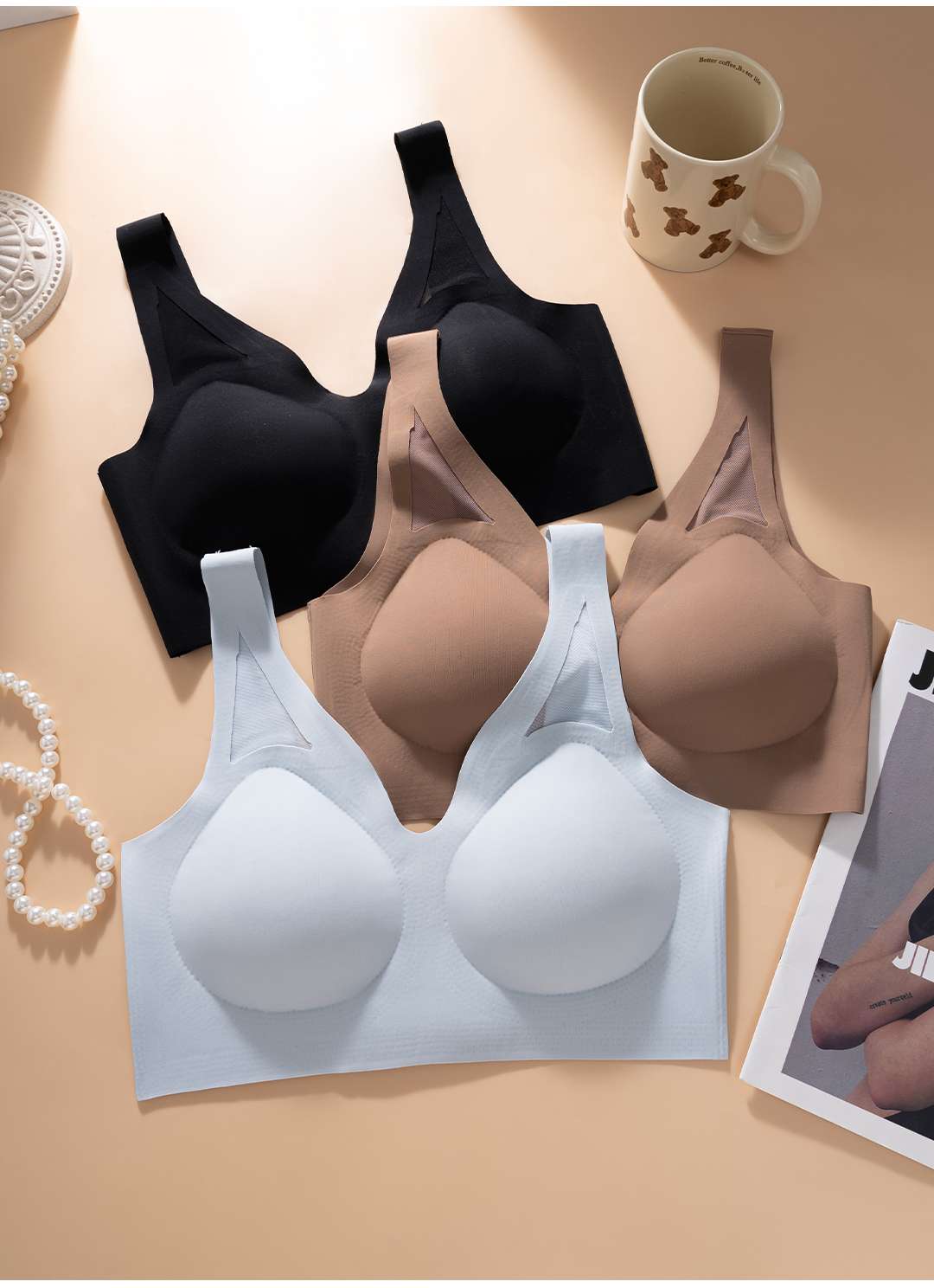 Three-row button ice silk underwear with seamless and nude feel undefined