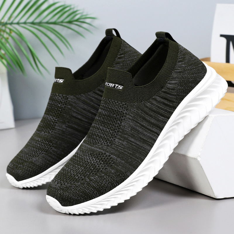 New men's shoes, breathable and odorless, casual shoes, old Beijing cloth shoes, anti-slip and wear-resistant, one-step shoes for the elderly full figure