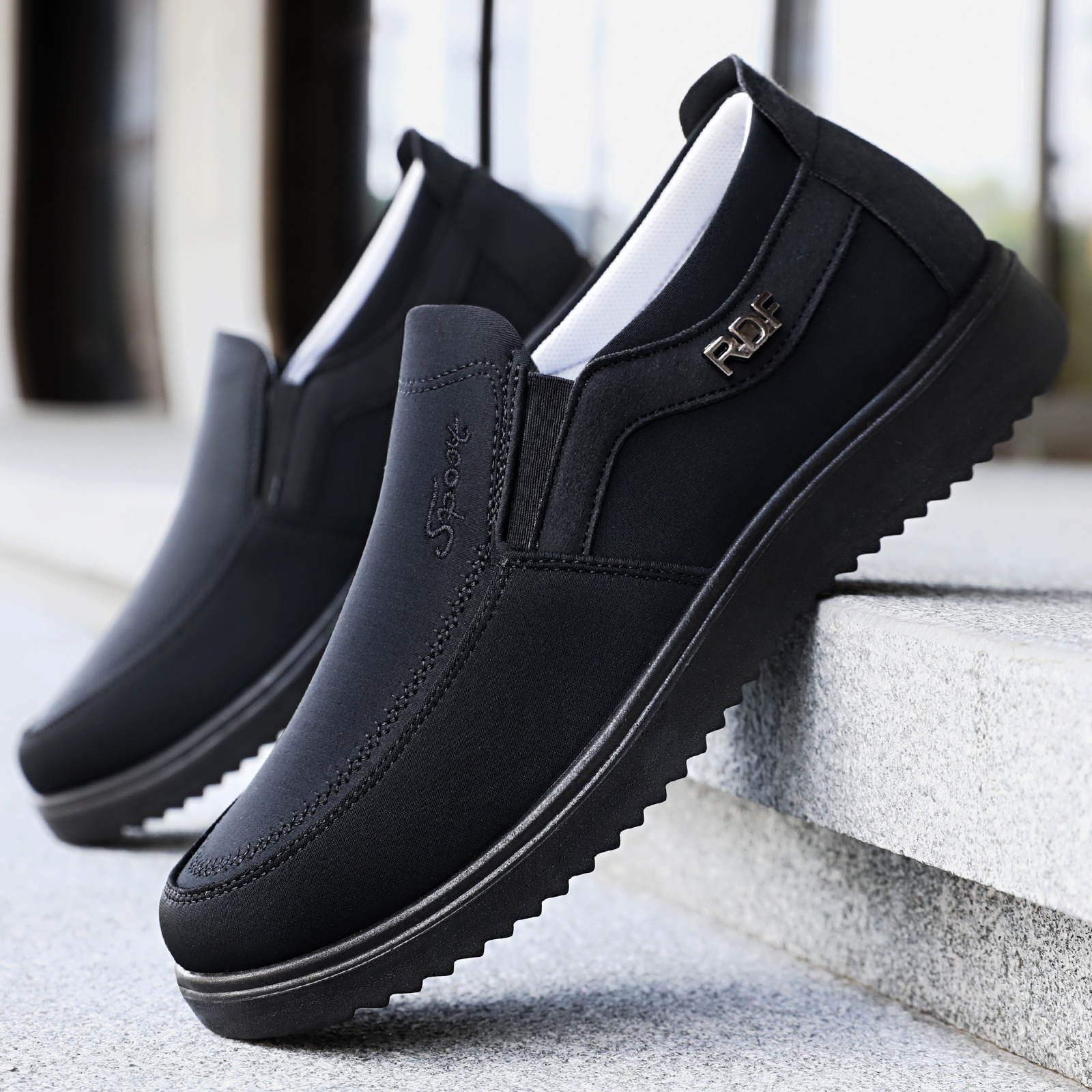 New men's shoes for autumn, versatile. One-step dad shoes, comfortable soft-soled old Beijing cloth shoes, cross-border consignment details Picture