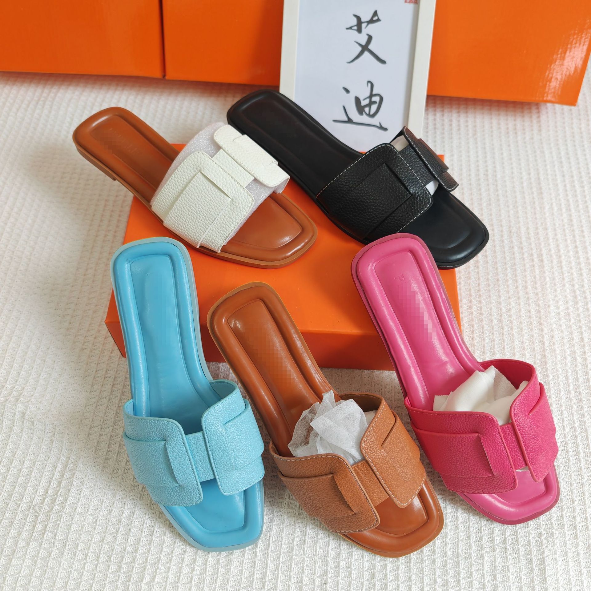 New foreign trade bestseller, casual and versatile Ladies' flat slippers, cool slippers wholesale Ladies flats shoes Specification drawing