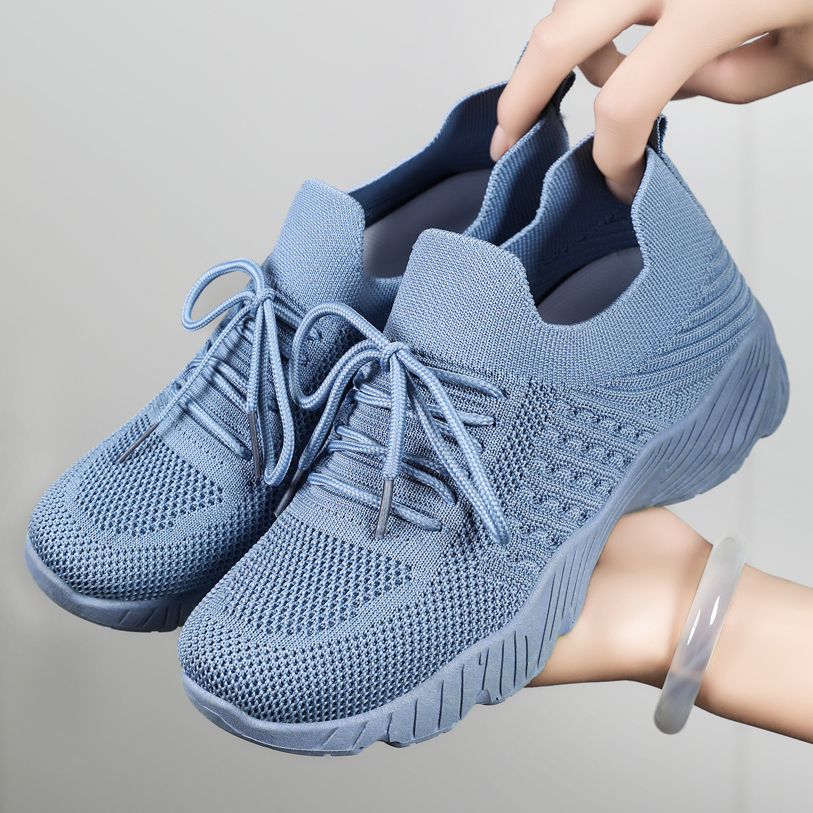 Spring and Autumn temu has released a new bestseller, a sporty single shoe with soft soles that won't get your feet tired full figure