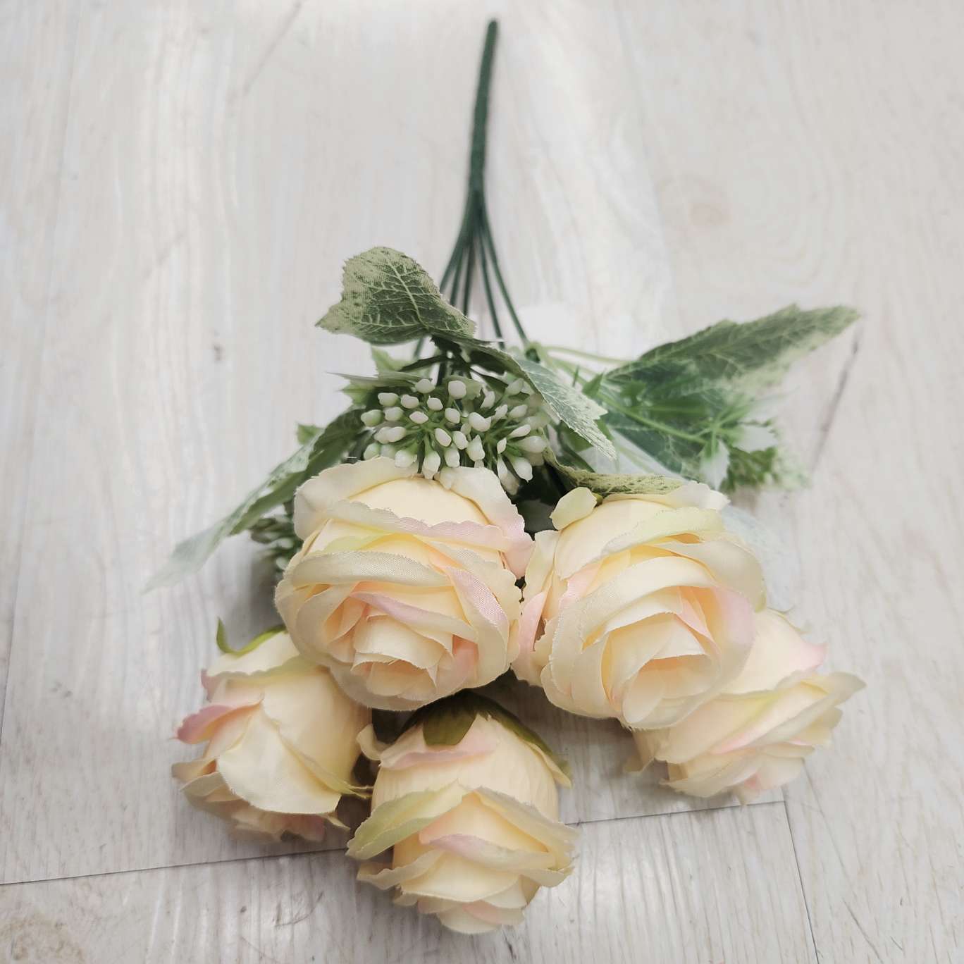 5-head diamond rose office simulation garden rose stem bouquet decoration detail image 7