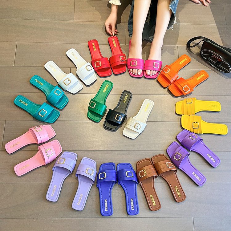 Spring 2025 Fashion, niche and versatile ins beach shoes, trendy flat slippers for bathing, home and outdoor wear details Picture