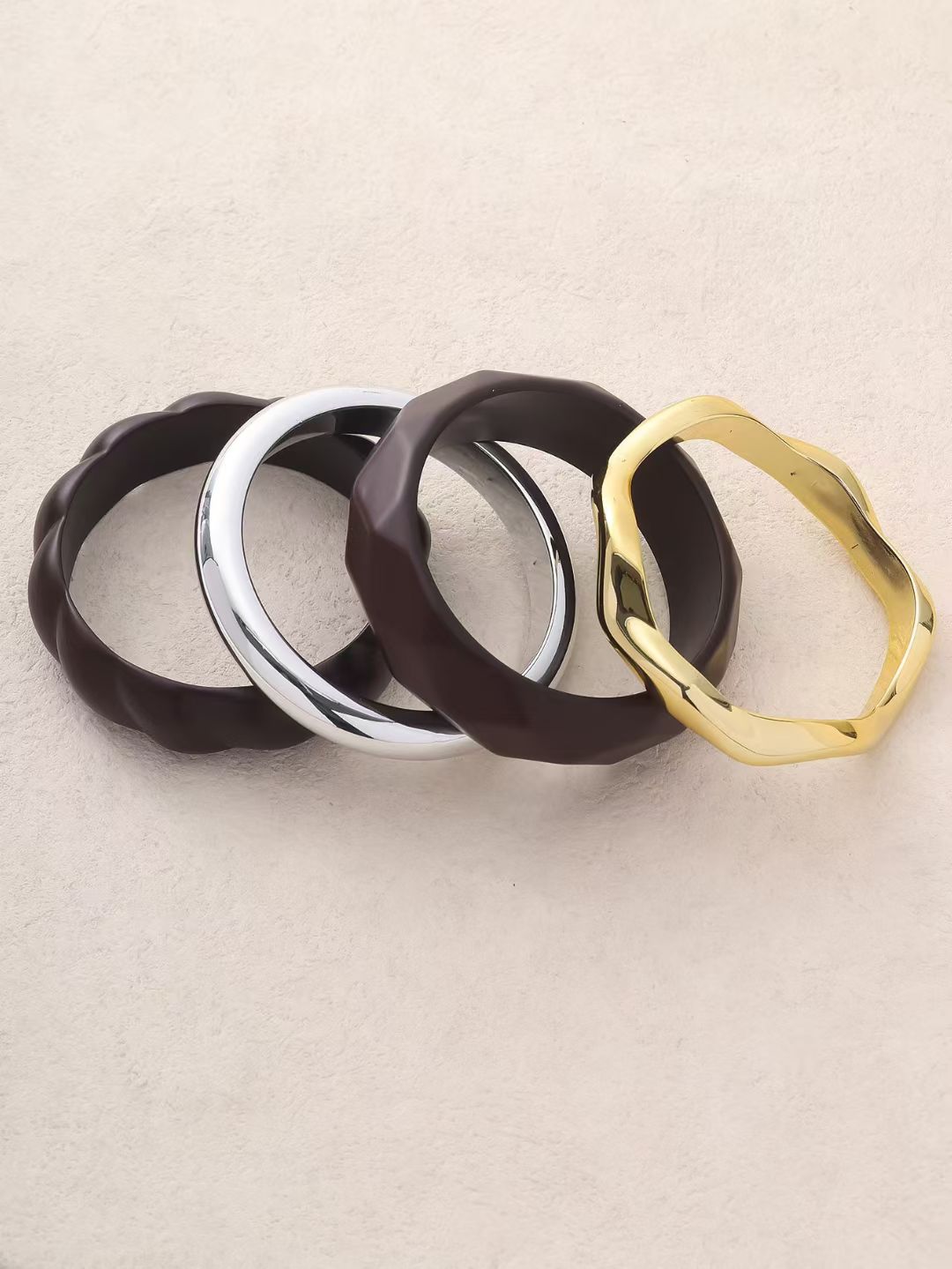 时尚饰品手链水晶手链镶钻手链女款简约潮流手链首饰品时尚配饰女士手链潮流款式细节图